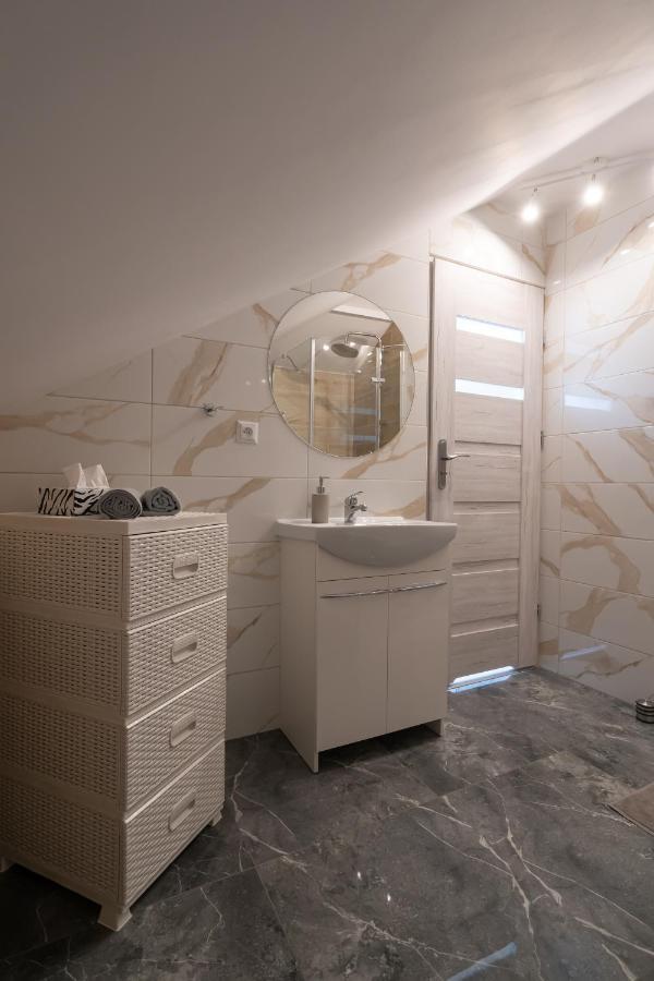 City Center Apartments Lofty Z Klimatyzacja เอากุสตูฟ ภายนอก รูปภาพ