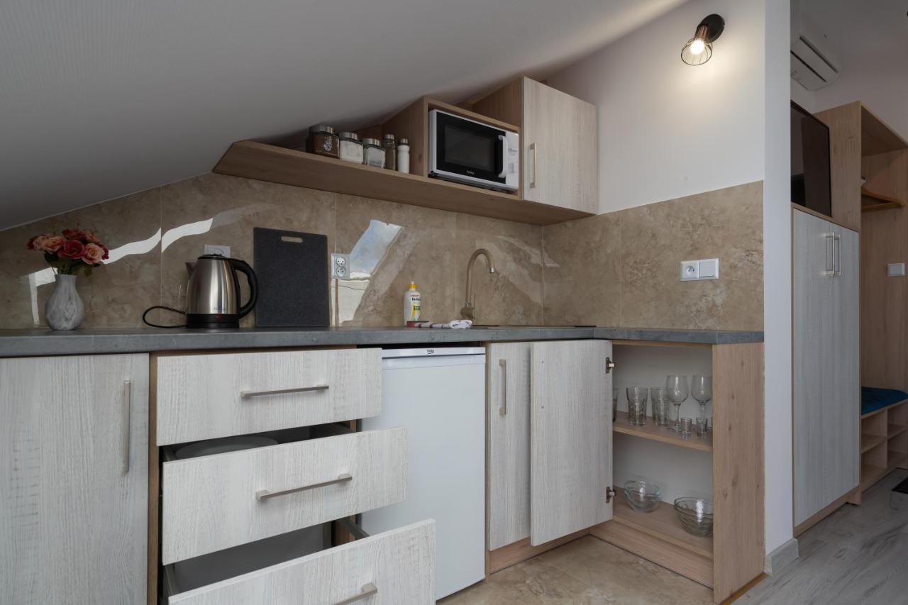 City Center Apartments Lofty Z Klimatyzacja เอากุสตูฟ ภายนอก รูปภาพ