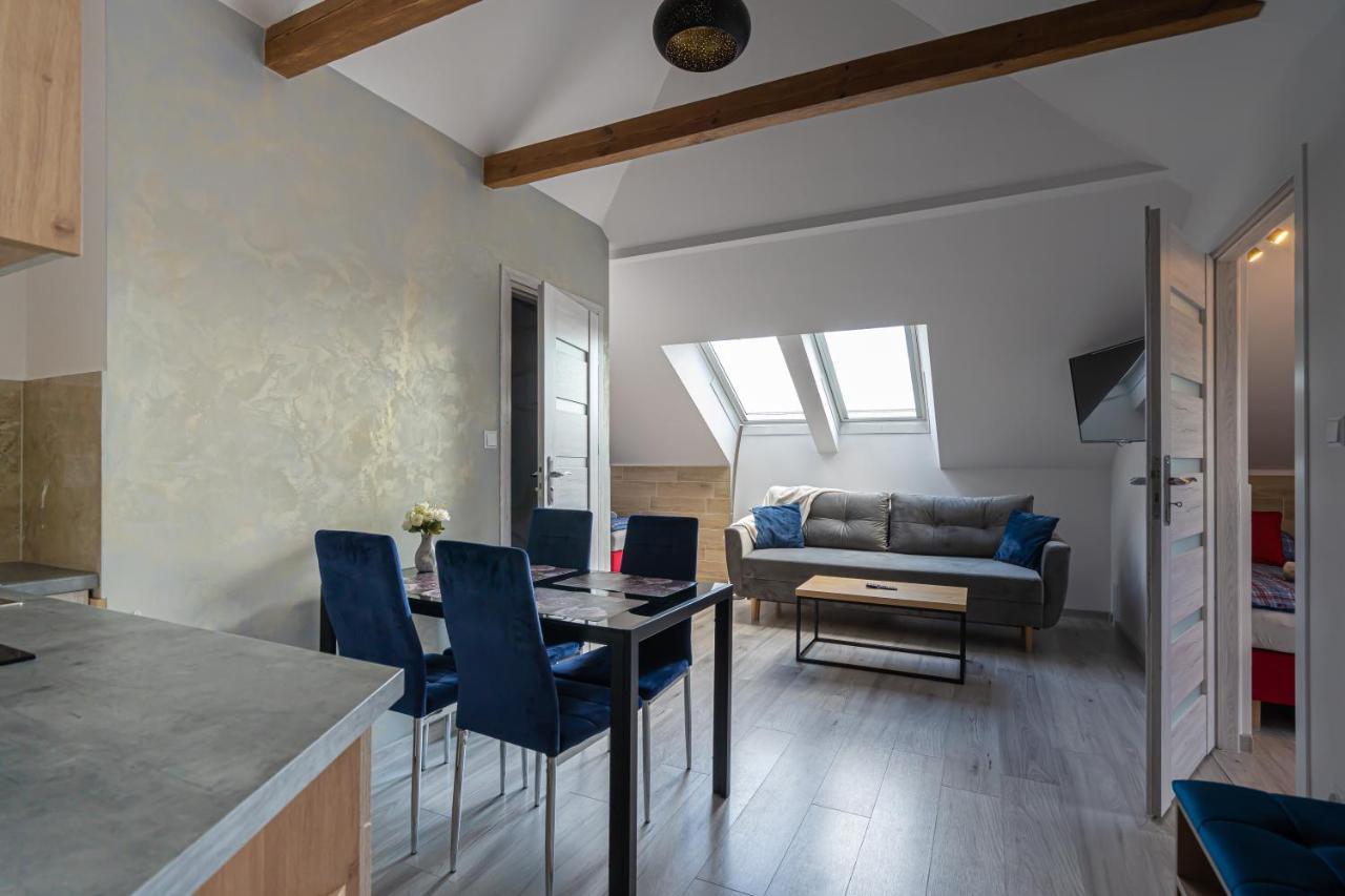 City Center Apartments Lofty Z Klimatyzacja เอากุสตูฟ ภายนอก รูปภาพ